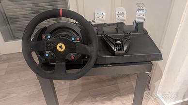 Thrustmaster T300 Alcantara Ferrari PS5 / PS4 / PC