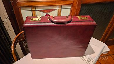 Valigetta 24 ore vera pelle 3 scomparti  vintage