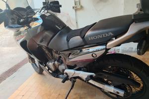 Honda Transalp 650 Rally Touring del 2006