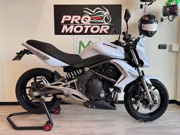 Kawasaki ER 6N - 2010