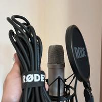 Microfono Røde NT1-A Vocal Bundle + asta Proel