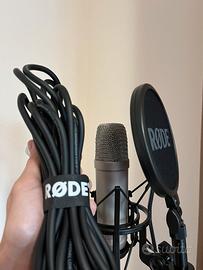 Microfono Røde NT1-A Vocal Bundle + asta Proel