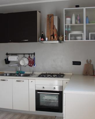Cucina ad angolo componibile