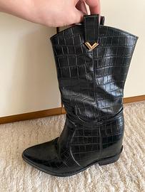 Stivaletto nero lucido