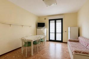 3 LOCALI A VASTO