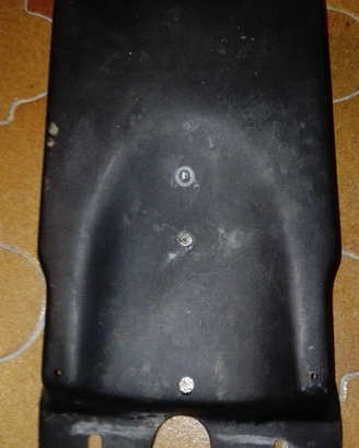Aprilia tuareg wind 125 scatola portaoggetti