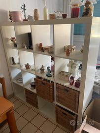 Scaffale divisorio lubreria Ikea Kallax