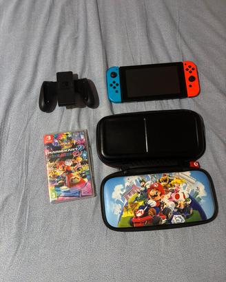 nintendo switch con accessori