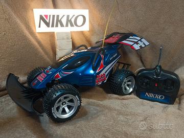Nikko Mad Hawk con radiocomando e batterie 