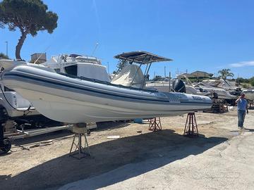 Gommone Lomac 760 IN (2010) + Verado 300 anno 2025