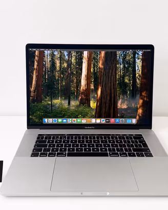 MacBook Pro 2019 15” i9 512GB SSD Apple Fattura A+