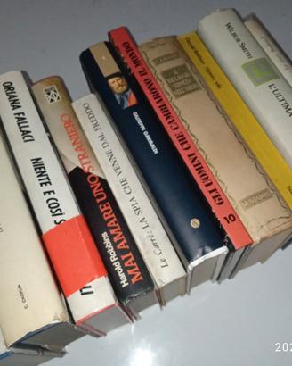 libri  due a scelta o tutto il kit