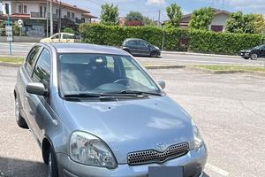 TOYOTA YARIS AUTOMATICA