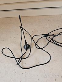 Antenna con base magnetica 