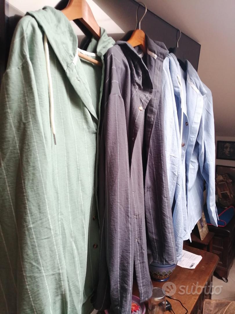 magliette a maniche lunghe con cappuccio o senza - Abbigliamento e ...