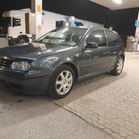 VW Golf Serie 4 GPL 3 porte "d'epoca"