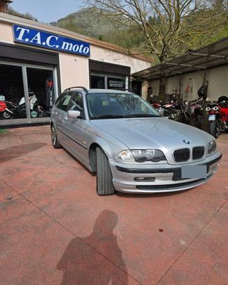 BMW Serie 3 E46 Touring 330xd 4x4 (2001)