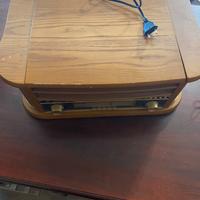 Giradischi vintage Jopstar con radio AM/FM  retrò