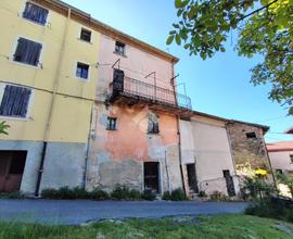 CASA SEMINDIPENDENTE A DERNICE