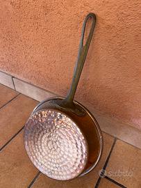 Padella vintage in rame martellato diametro 22 cm