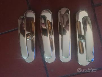 N. 4 maniglie ottone