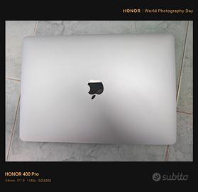 macbook pro 2020 