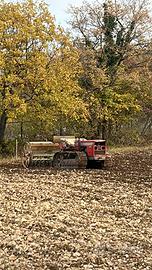 Massey ferguson 174c con lama apripista
