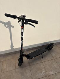 Monopattino elettrico Vivo Bike