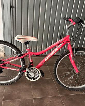 Bicicletta atala