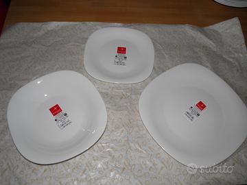 Servizio piatti Bormioli