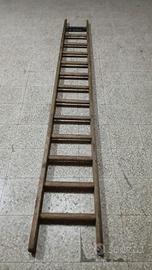 Scala in legno per esterni