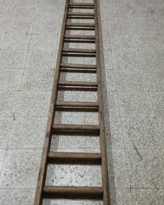 Scala in legno per esterni
