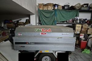 Carrello rimorchi- trasporto merce- trasporto kart