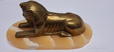 sfinge egizia  in ottone con base in onice