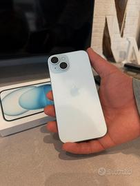 Iphone 15 celeste