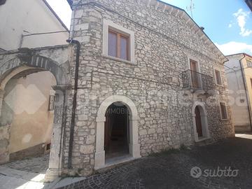 Casa Indipendente Montenero Val Cocchiara