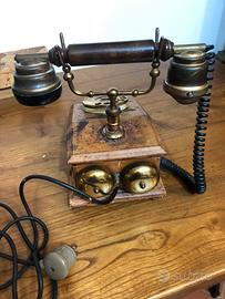 Telefono storico liberty