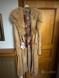 Cappotto in montone lavorato a laser