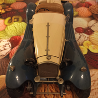 Modellino alfa romeo pocher 1:8