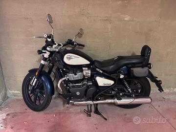 Royal Enfield Super Meteor 650 – 2023 – 8.000 km –