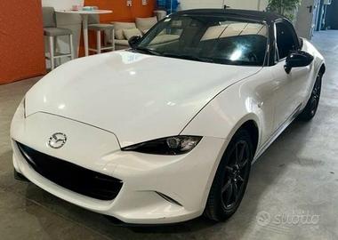 Mazda MX-5 130CV 6 Marce – Pelle, Navi, PDC Pronta