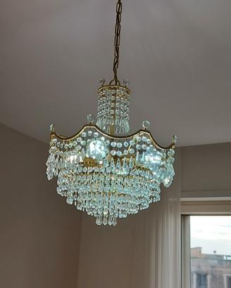 due lampadari oro zecchino e cristalli Swarovski 