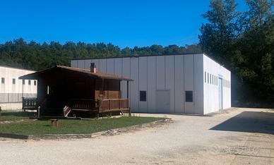 Capannone Industriale recentemente ristrutturato