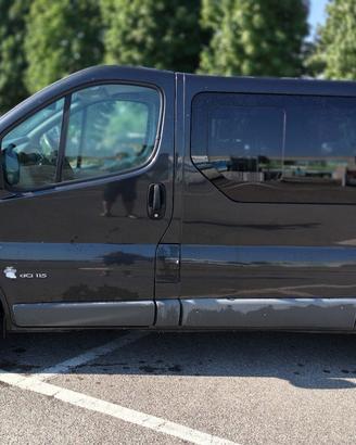 Renault Trafic 2.0 dCi/115 Aut Passenger Limousine