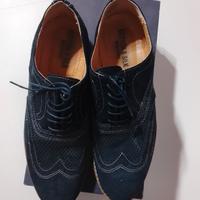 scarpe scamosciate
