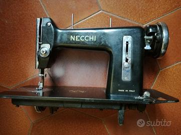 Macchina da cucire NECCHI anni 40