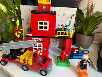 Lego Duplo Caserma dei pompieri