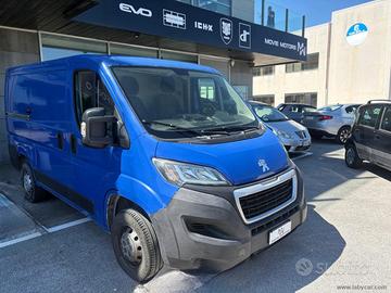 PEUGEOT Boxer 330 BlueHDi 140 S&S PC-TN Furg.