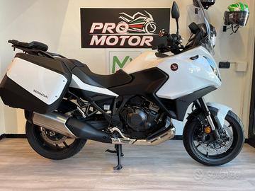 Honda NT 1100 garanzia uff. + borse lat. - 2025