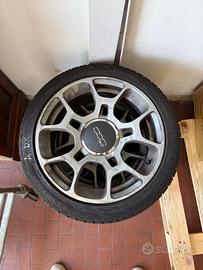 3x Cerchi con gomme Fiat 500